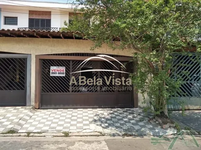 Sobrado com 240m² 4 quartos e 3 banheiros, à venda, no bairro Cipava em Osasco
