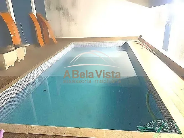 Sobrado com 350m² 3 quartos e 7 banheiros, à venda, no bairro Parque Ideal em Carapicuíba