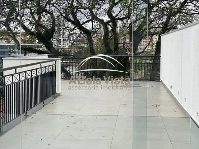 Sobrado 3 quartos e 4 banheiros, à venda, no bairro Bela Vista em Osasco