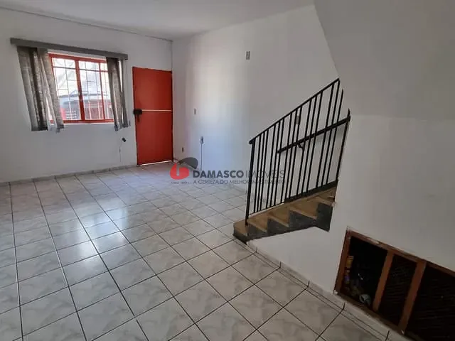 Sobrado com 113m² 3 quartos e 1 banheiro, para alugar, no bairro Barcelona em São Caetano do Sul