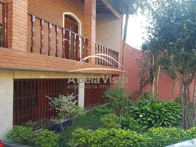 Casa com 320m² 4 quartos e 5 banheiros, à venda, no bairro Jaguaribe em Osasco