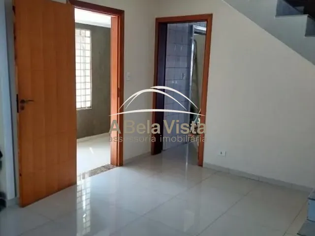 Sobrado com 306m² 3 quartos e 4 banheiros, à venda, no bairro Rochdale em Osasco