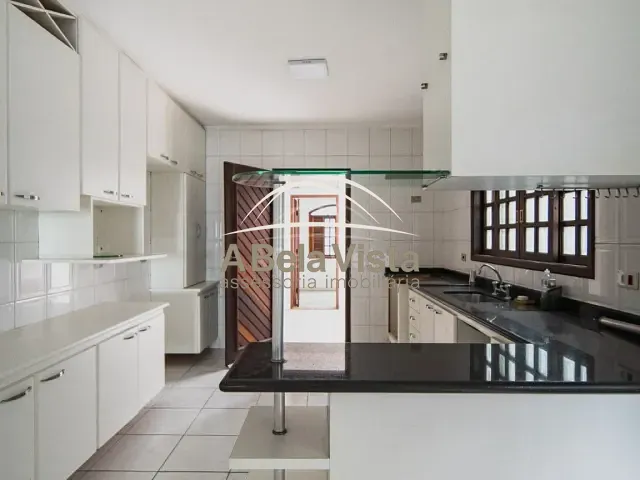 Sobrado com 125m² 4 quartos e 3 banheiros, à venda, no bairro Cipava em Osasco