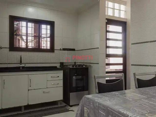 Sobrado 3 quartos e 2 banheiros, à venda, no bairro Conjunto Planalto em São Bernardo do Campo