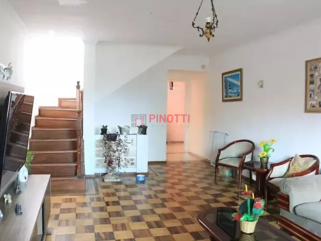 Sobrado 3 quartos e 2 banheiros, à venda, no bairro Jardim Hollywood em São Bernardo do Campo