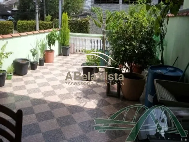 Sobrado com 125m² 2 quartos e 2 banheiros, à venda, no bairro Vila Yolanda em Osasco