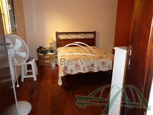 Sobrado com 200m² 4 quartos e 4 banheiros, à venda, no bairro Bela Vista em Osasco