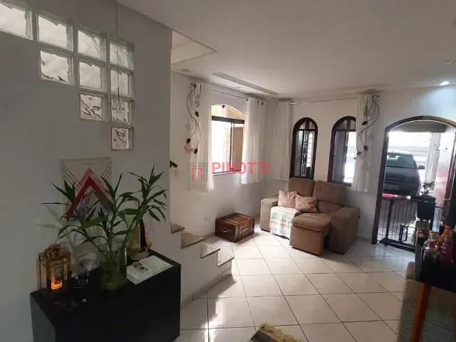 Sobrado 3 quartos e 3 banheiros, à venda ou para alugar, no bairro Montanhão em São Bernardo do Campo