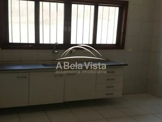 Sobrado com 160m² 3 quartos e 3 banheiros, à venda, no bairro Bela Vista em Osasco