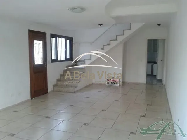 Sobrado com 160m² 3 quartos e 3 banheiros, à venda, no bairro Bela Vista em Osasco