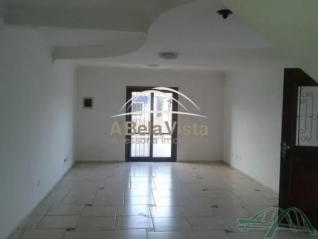 Sobrado com 160m² 3 quartos e 3 banheiros, à venda, no bairro Bela Vista em Osasco