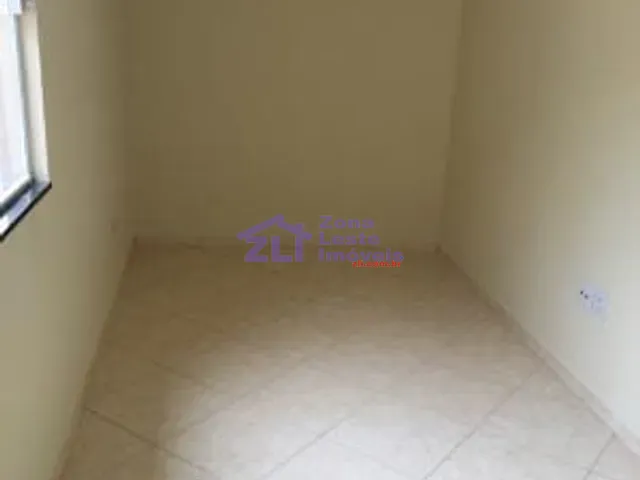 Sobrado com 100m² 3 quartos e 1 banheiro, à venda, no bairro Vila Carmosina em São Paulo