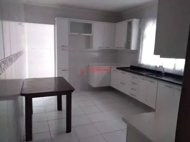 Sobrado 3 quartos e 5 banheiros, à venda, no bairro Cooperativa em São Bernardo do Campo