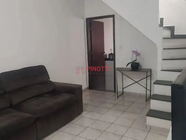 Sobrado 2 quartos e 2 banheiros, à venda, no bairro Vila Mussolini em São Bernardo do Campo