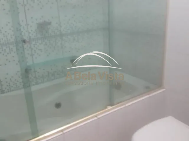 Sobrado com 350m² 4 quartos e 2 banheiros, à venda, no bairro Km 18 em Osasco