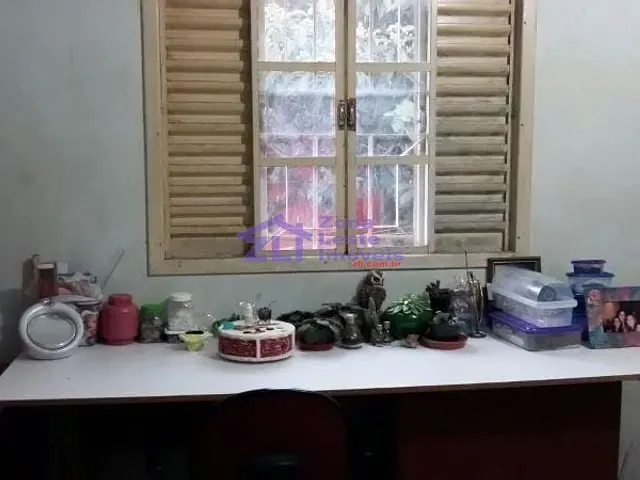 Sobrado com 300m² 4 quartos e 2 banheiros, à venda, no bairro Vila Prudente (Zona Leste) em São Paulo