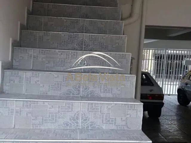 Sobrado com 169m² 3 quartos e 2 banheiros, à venda, no bairro Padroeira em Osasco