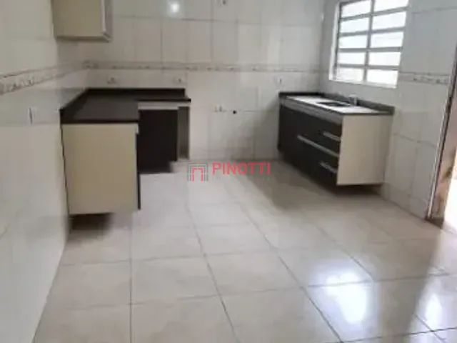 Sobrado 3 quartos e 4 banheiros, à venda, no bairro Parque Selecta(Montanhão) em São Bernardo do Campo