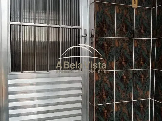 Sobrado com 125m² 3 quartos e 1 banheiro, à venda, no bairro Vila Yara em Osasco