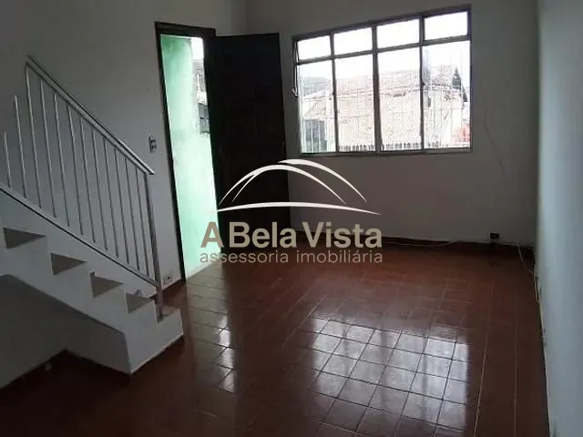Sobrado com 125m² 3 quartos e 2 banheiros, à venda, no bairro Santo Antônio em Osasco