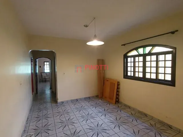 Sobrado 3 quartos e 3 banheiros, para alugar, no bairro Jardim Las Vegas em Santo André