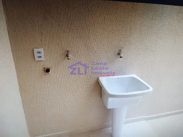 Sobrado com 400m² 2 quartos e 2 banheiros, à venda ou para alugar, no bairro Chácara Belenzinho em São Paulo