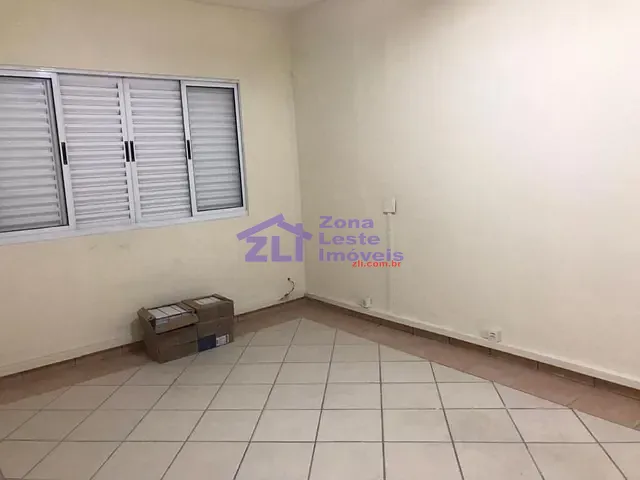 Sobrado com 150m² 3 quartos e 1 banheiro, para alugar, no bairro Vila Gomes Cardim em São Paulo