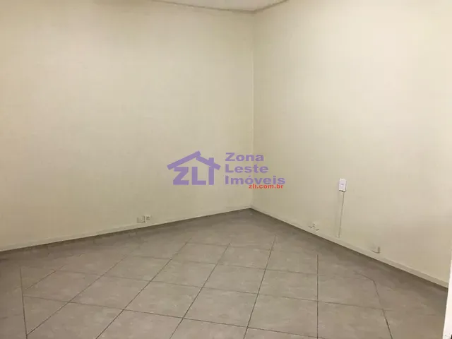 Sobrado com 150m² 3 quartos e 1 banheiro, para alugar, no bairro Vila Gomes Cardim em São Paulo