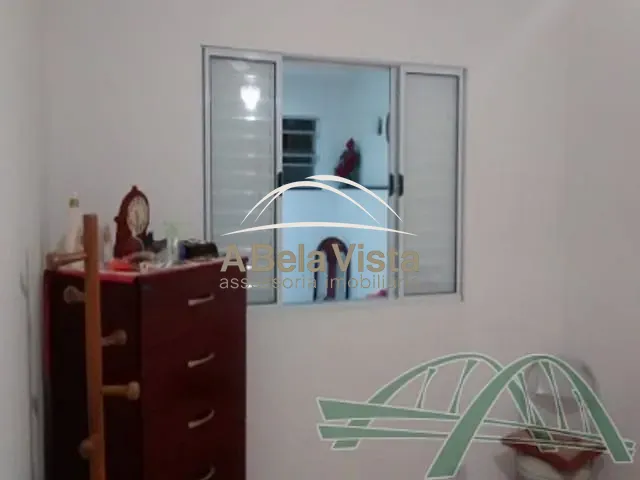 Sobrado com 327m² 3 quartos e 5 banheiros, à venda, no bairro Vila Campesina em Osasco