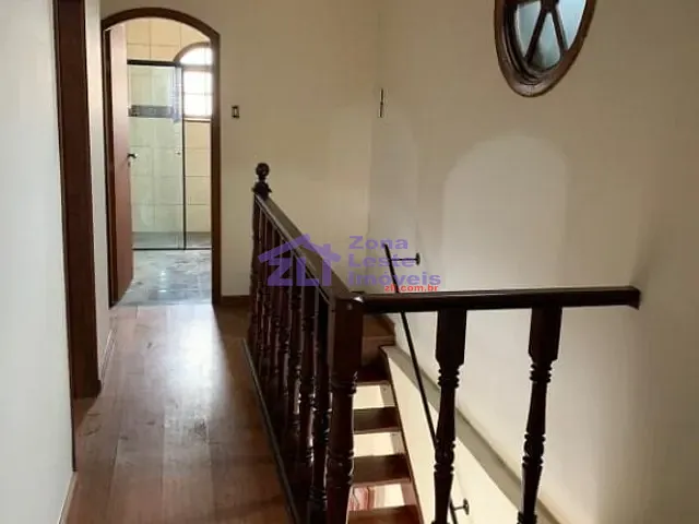 Sobrado com 320m² 3 quartos e 2 banheiros, para alugar, no bairro Penha de França em São Paulo