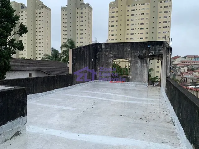 Sobrado com 320m² 3 quartos e 2 banheiros, para alugar, no bairro Penha de França em São Paulo