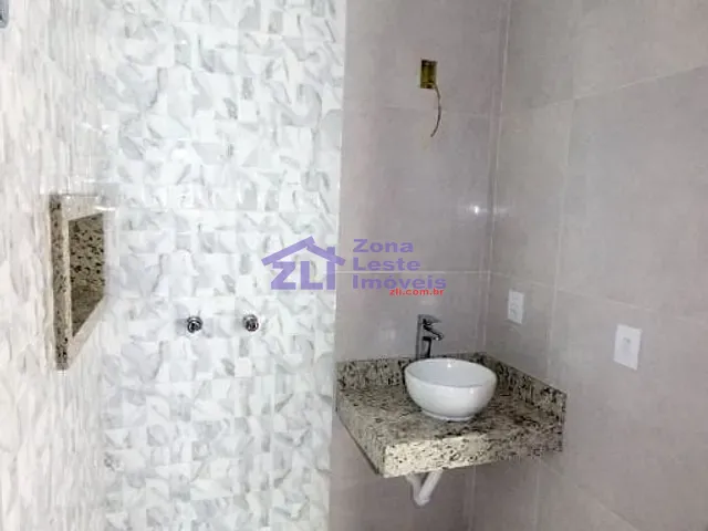 Sobrado com 110m² 3 quartos e 2 banheiros, à venda, no bairro Jardim Avelino em São Paulo