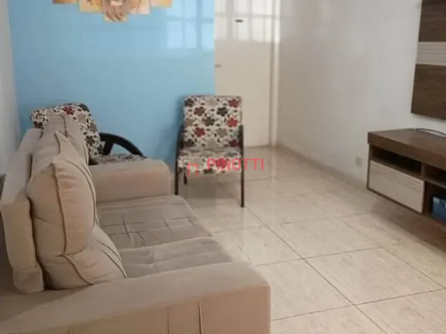 Sobrado 2 quartos e 2 banheiros, à venda, no bairro Alves Dias em São Bernardo do Campo