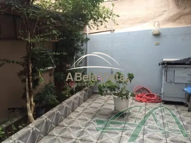 Sobrado com 250m² 3 quartos e 2 banheiros, à venda, no bairro Jardim Sao Lourenzo em Sorocaba