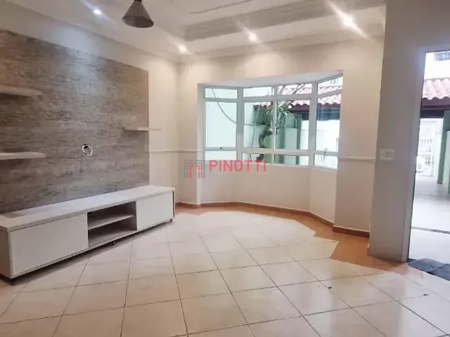 Sobrado 3 quartos e 3 banheiros, à venda, no bairro Nova Petrópolis em São Bernardo do Campo