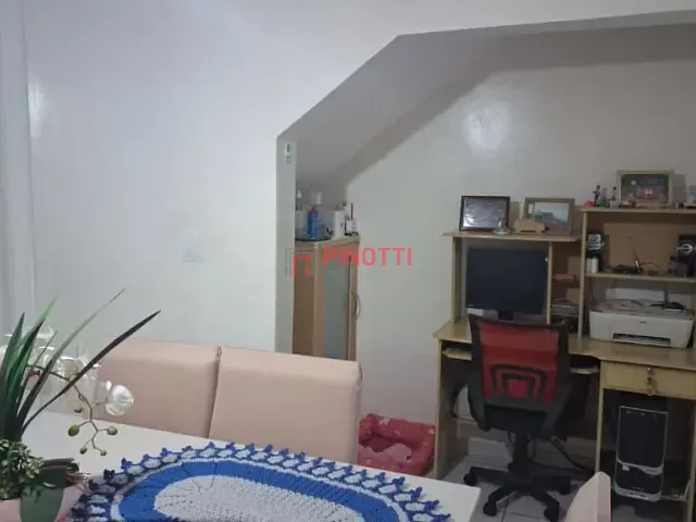 Sobrado 3 quartos e 2 banheiros, à venda, no bairro Vila Claraval em São Bernardo do Campo