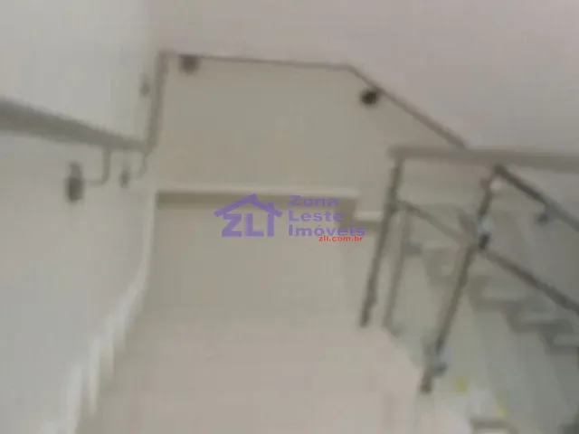 Sobrado com 100m² 4 quartos e 6 banheiros, à venda, no bairro Cidade Mãe do Céu em São Paulo