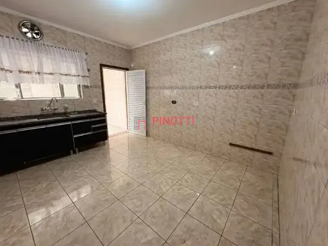 Sobrado 2 quartos e 2 banheiros, à venda, no bairro Rudge Ramos em São Bernardo do Campo