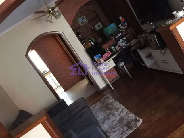 Sobrado com 200m² 3 quartos e 2 banheiros, à venda, no bairro Jardim Ângela (Zona Leste) em São Paulo