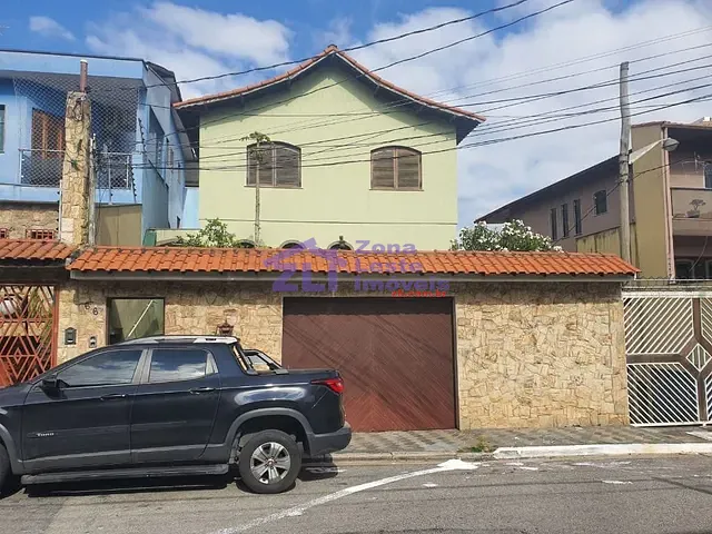 Sobrado com 300m² 4 quartos e 4 banheiros, à venda, no bairro Jardim Piqueroby em São Paulo