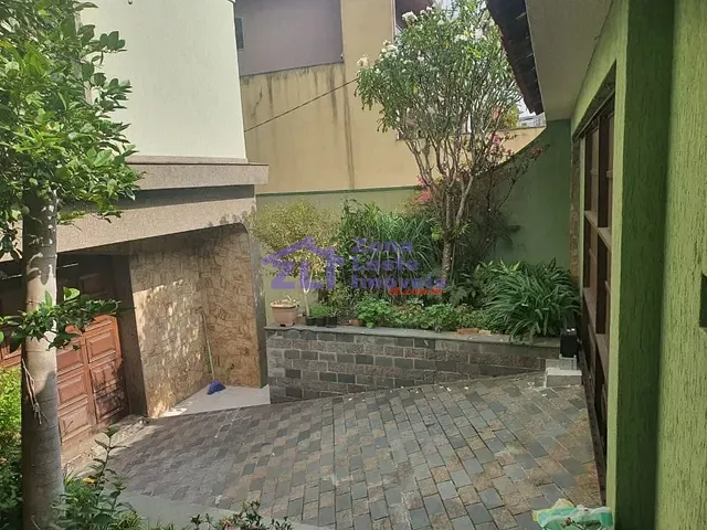 Sobrado com 300m² 4 quartos e 4 banheiros, à venda, no bairro Jardim Piqueroby em São Paulo