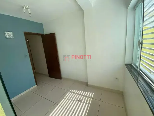 Sobrado 3 quartos e 2 banheiros, para alugar, no bairro Jardim Chácara Inglesa em São Bernardo do Campo