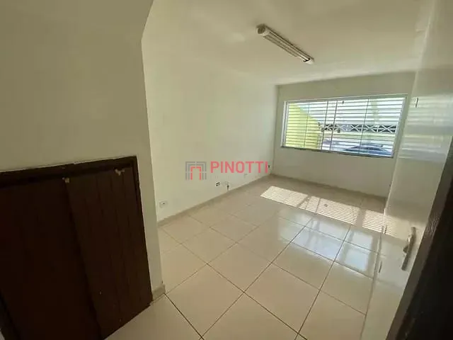 Sobrado 3 quartos e 2 banheiros, para alugar, no bairro Jardim Chácara Inglesa em São Bernardo do Campo
