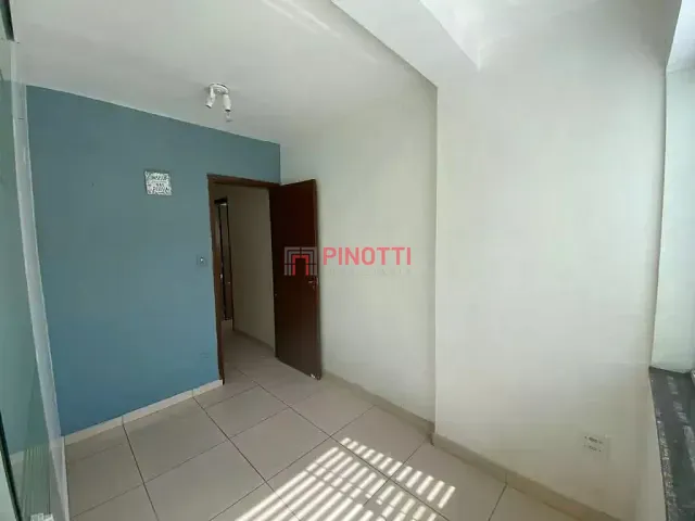 Sobrado 3 quartos e 2 banheiros, para alugar, no bairro Jardim Chácara Inglesa em São Bernardo do Campo