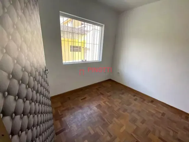 Sobrado 3 quartos e 2 banheiros, para alugar, no bairro Jardim Chácara Inglesa em São Bernardo do Campo