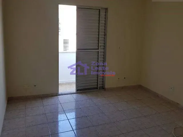 Sobrado com 125m² 3 quartos e 4 banheiros, à venda ou para alugar, no bairro Vila Ivone em São Paulo