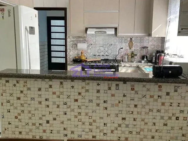 Sobrado com 150m² 4 quartos e 3 banheiros, à venda, no bairro Vila Constança em São Paulo