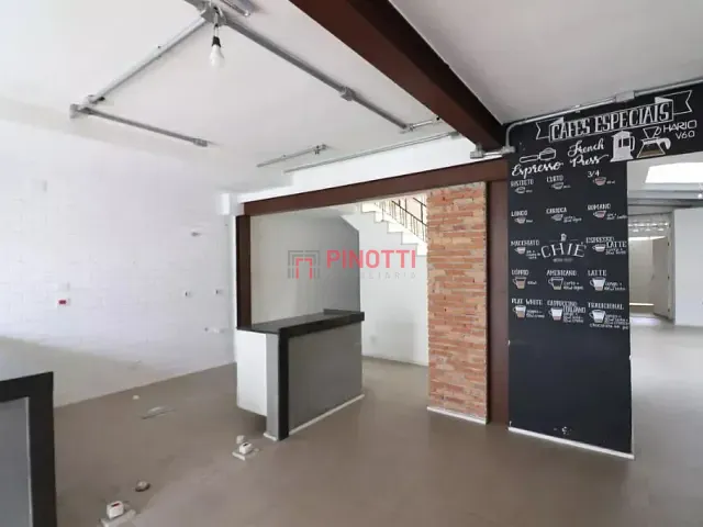 Sobrado 5 quartos e 4 banheiros, para alugar, no bairro Jardim do Mar em São Bernardo do Campo