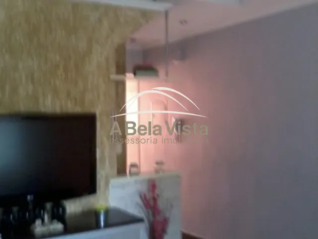 Sobrado 2 quartos e 2 banheiros, à venda, no bairro Jardim Brasilia em Osasco