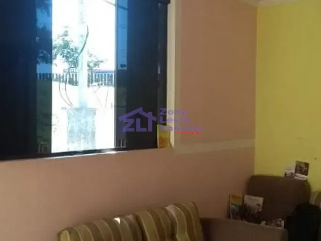 Sobrado com 130m² 3 quartos e 2 banheiros, à venda ou para alugar, no bairro Jardim São Carlos em São Paulo